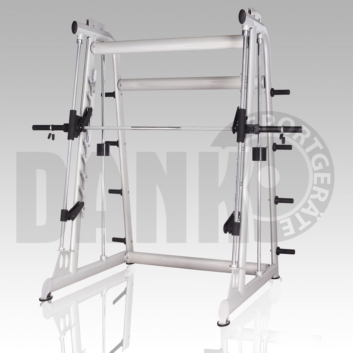 Aehnlich Star Trac, TechnoGym oder Gym80 - Danksport S-Line Gerätepark - 30 Kraftgeräte & Zubehör, Neue Geräte, Farbe Silber, Polster Braun