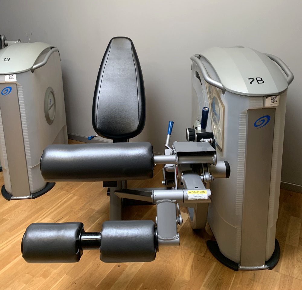 Nautilus One, 11 Kraftgeräte im Set, Nachfolger der legendären Nitro Fitness Serie, Silber, gebraucht - überholter Zustand