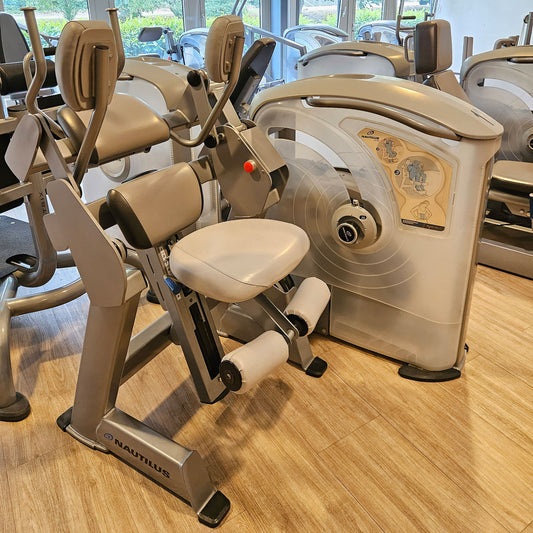 Nautilus ONE Abdominal Crunch, Bauchmaschine Klappmesser Abs, Model S6AB, Rahmenfarbe Silber, gebraucht - überholter Zustand