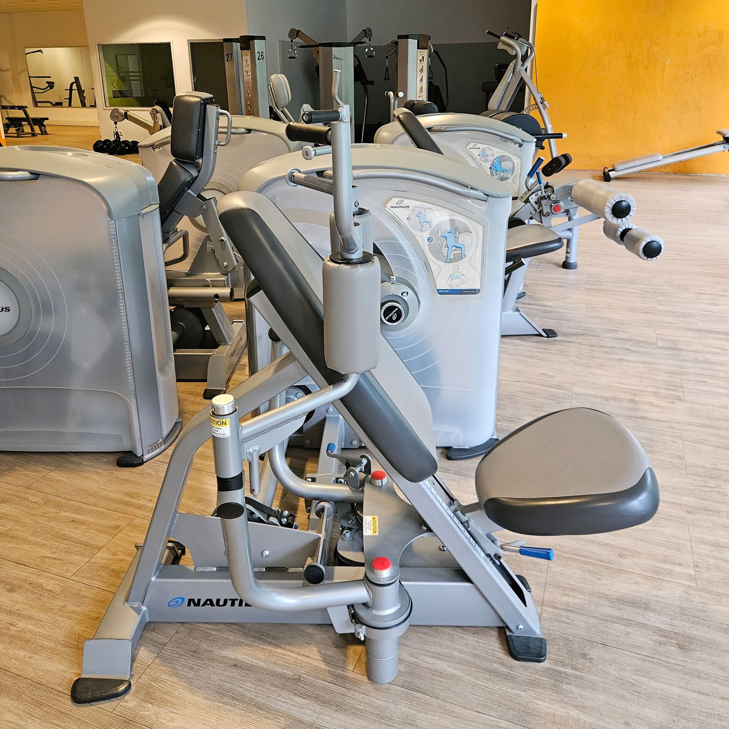 Nautilus One, 10-piece strength training set, successor to the legendary Nitro Fitness series, silver, used - refurbished condition