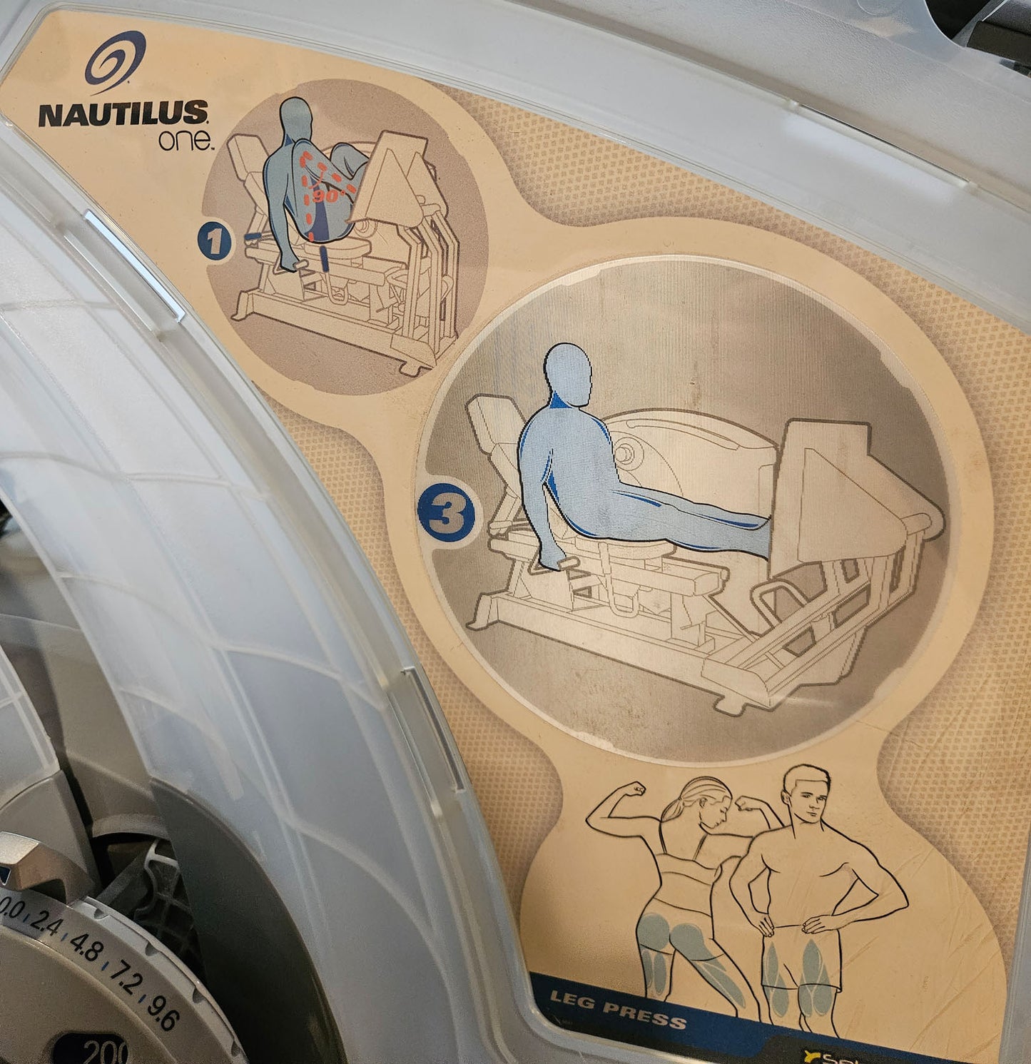 Nautilus ONE Leg Press, Beinpresse sitzend, Model S6LP, Rahmenfarbe Silber, gebraucht - überholter Zustand