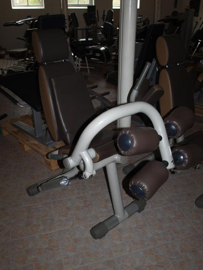 Easy Line by TechnoGym, circuit, 8 fitness machines, color silver, used