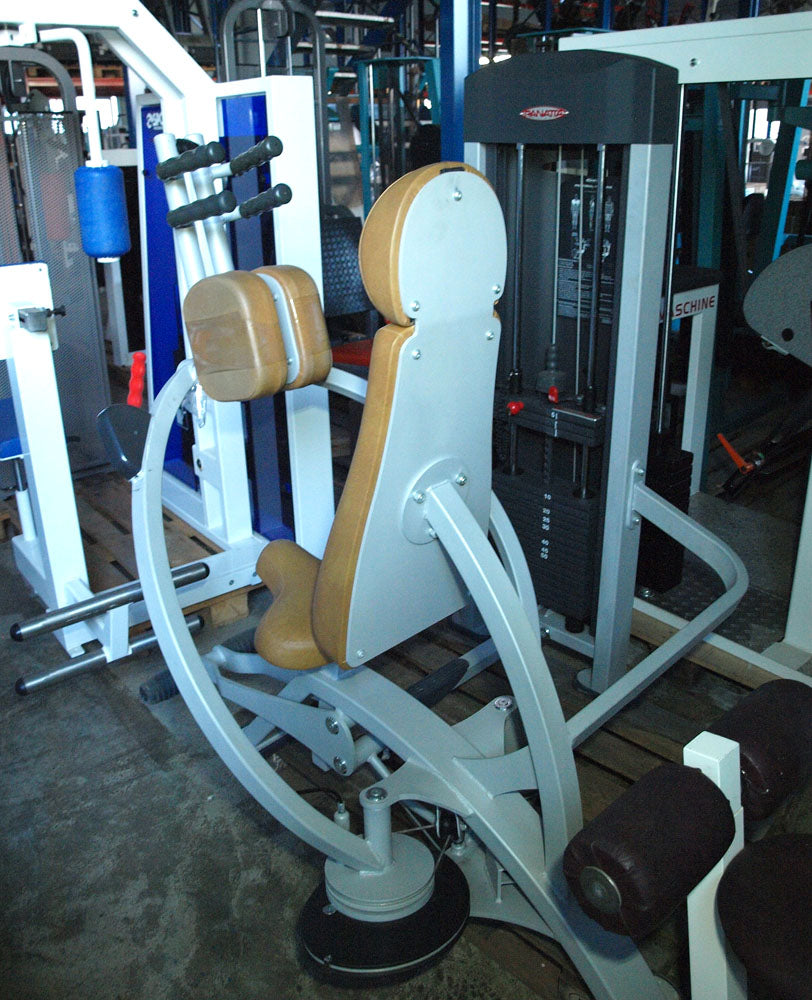 Panatta, Butterfly mit Einstiegshilfe, Pectoral Machine, Pec Fly, Farbe Silber, gebraucht - geprüfter Zustand
