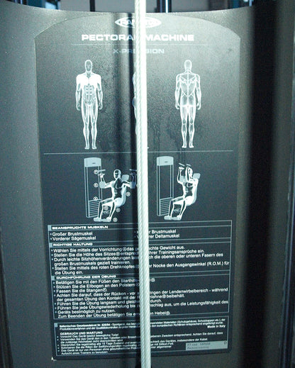 Panatta, Butterfly mit Einstiegshilfe, Pectoral Machine, Pec Fly, Farbe Silber, gebraucht - geprüfter Zustand