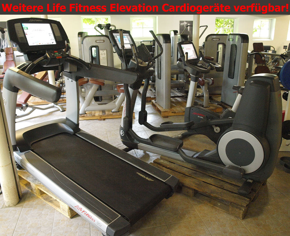 Life Fitness Crosstrainer 95X - Elevation Series 95x - Engage 15" Touchscreen Konsole, gebraucht - überholter Zustand