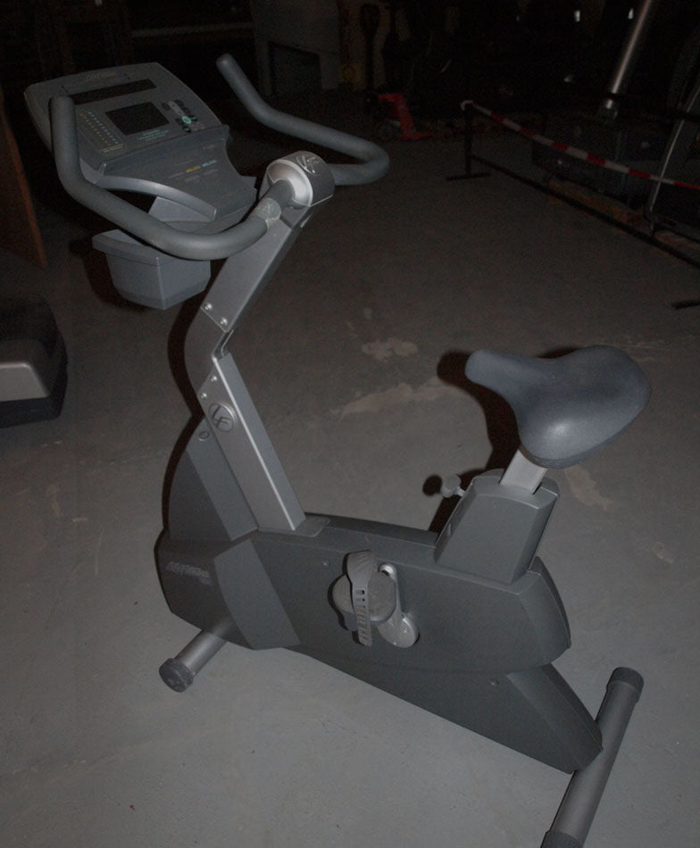 Life Fitness Silverline Cardiogerätepark, 7 Cardiogeräte, gebraucht - überholter Zustand