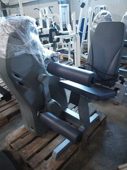 Milon strength and endurance circuit, 12 fitness machines, built in 2011, new upholstery, Milon overhauled, used