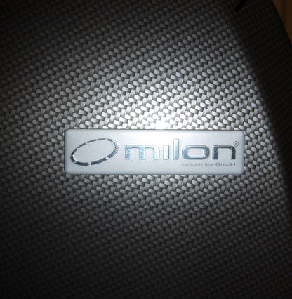 Milon Kraft Ausdauer Zirkel in Carbon Hell, 6 Kraftgeräte, 6 Cardiogeräte, Gehäuse in Carbon, Polster Schwarz, überholter Zustand