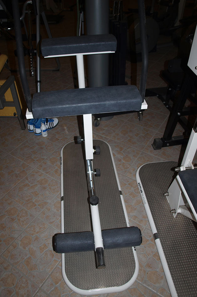 Kettler muscle stretcher sequence device, exhibition piece