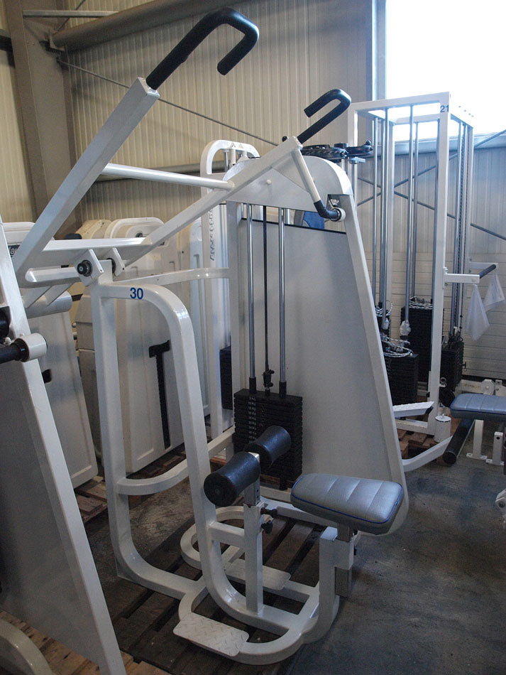 ASS Kraftgerätepark, 17 Fitnessgeräte, Fitnessstudio Ausrüstung, gebraucht