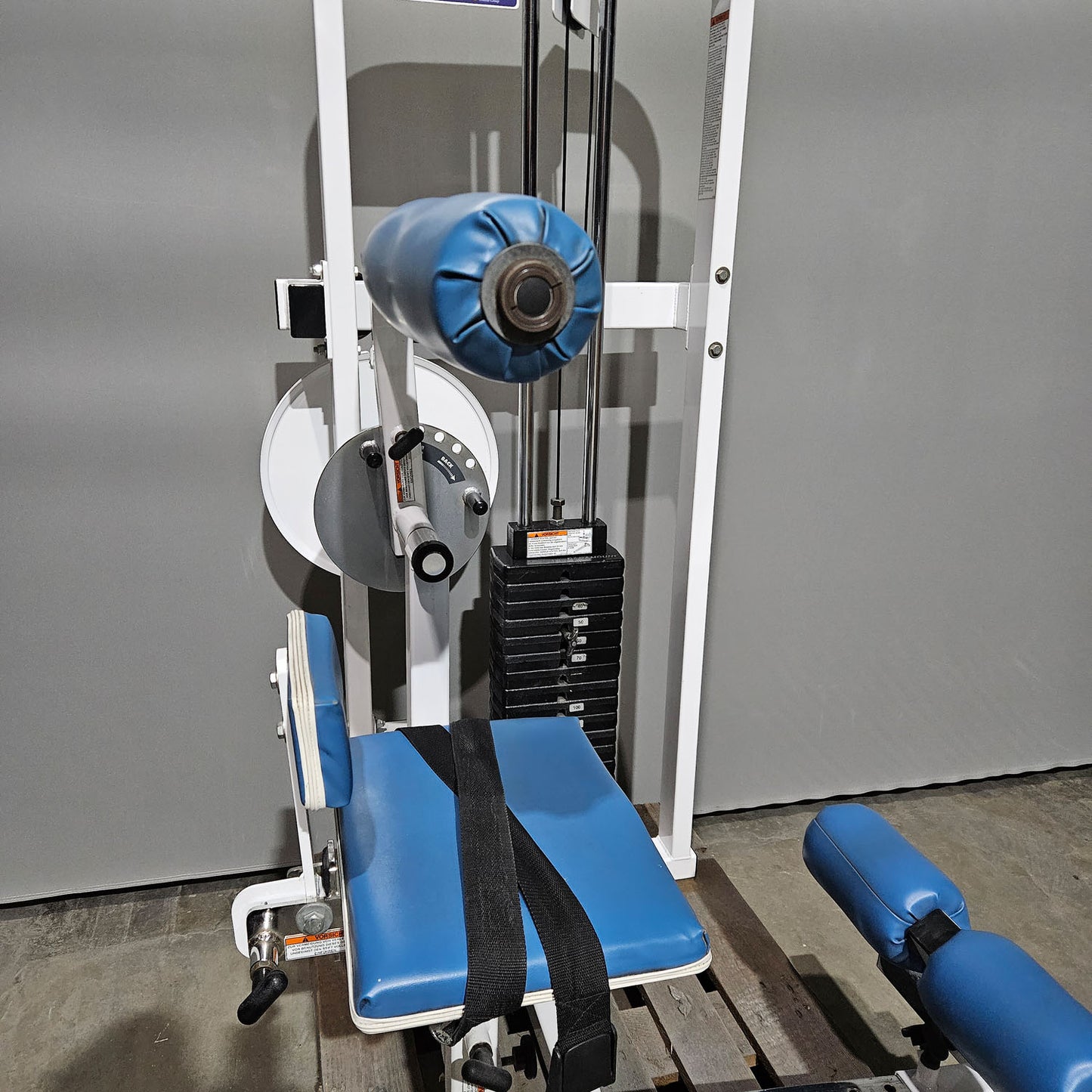 Paramount Back-Ab Model 1800 - Abdominal machine and back extension 2 in 1 combination machine, Lower back and Abdominal, Made in USA, Color White, Used - Tested Condition