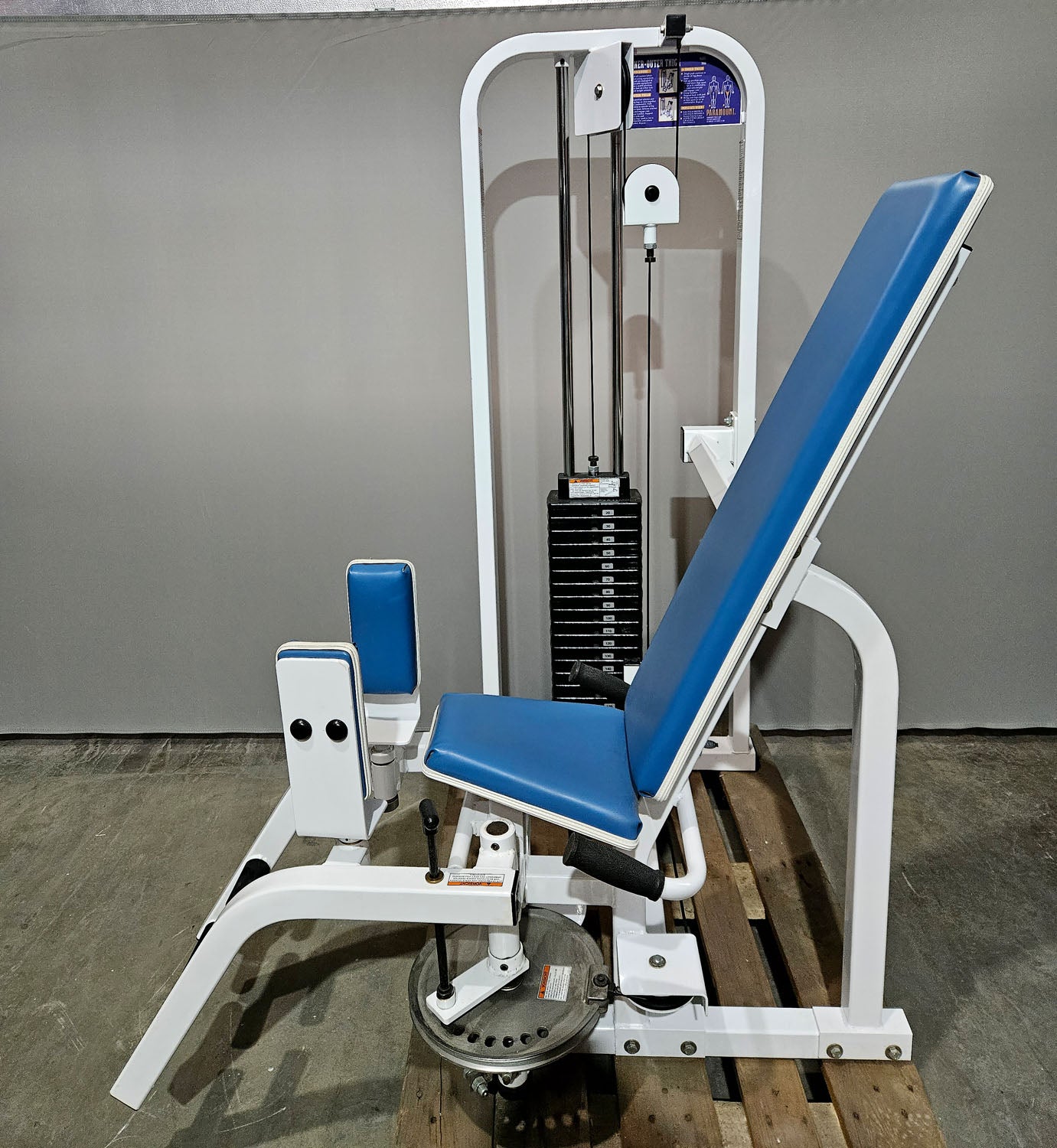 Paramount Inner-Outer Thigh Model 1400 - Abduktoren und Adduktoren 2 in 1 Kombimaschine - Hip Abduction and Hip Adduction, Made in USA, gebraucht - geprüfter Zustand