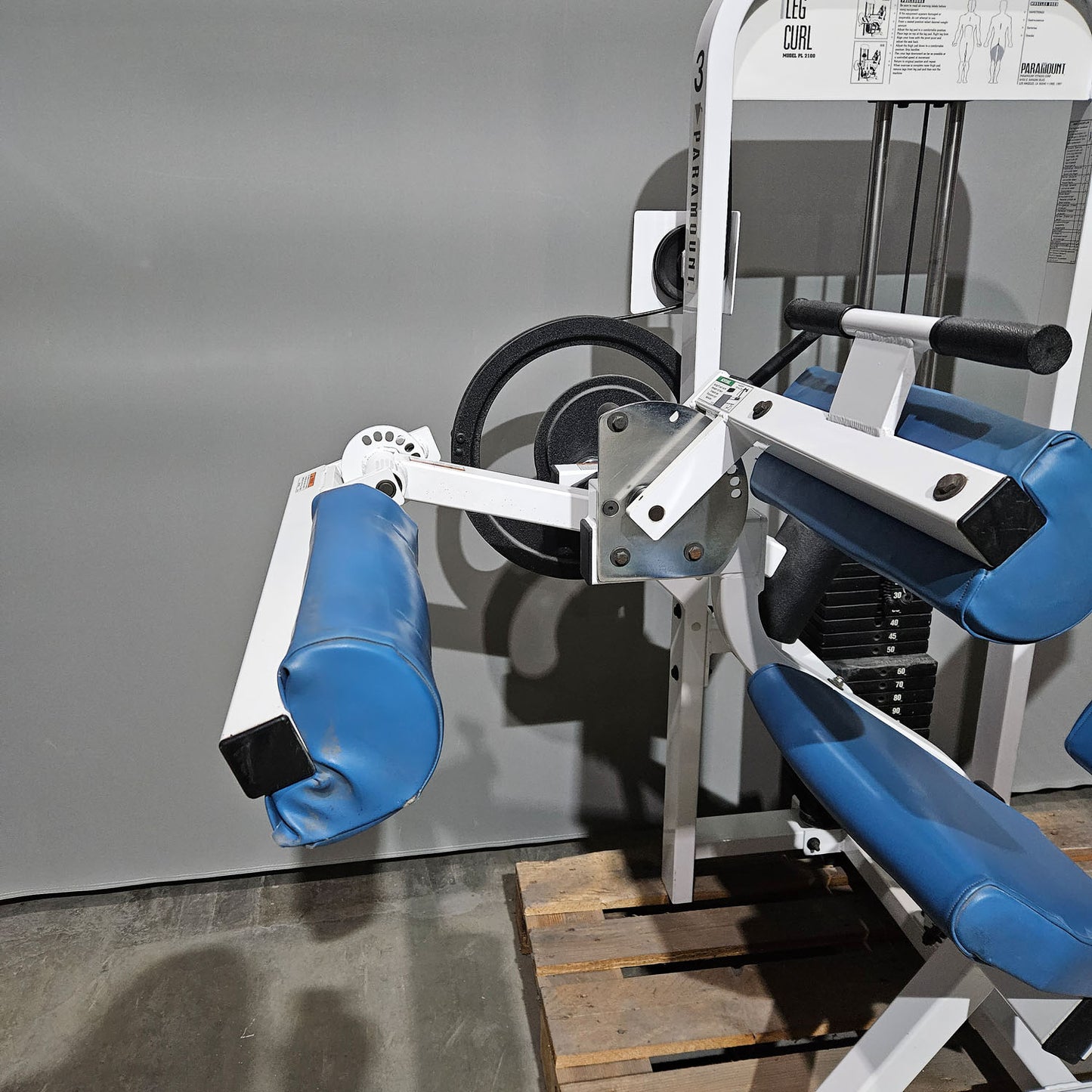 Paramount Leg Curl seated Model PL 2100 - seated leg curl, knee curl, Made in USA, color white, used - tested condition