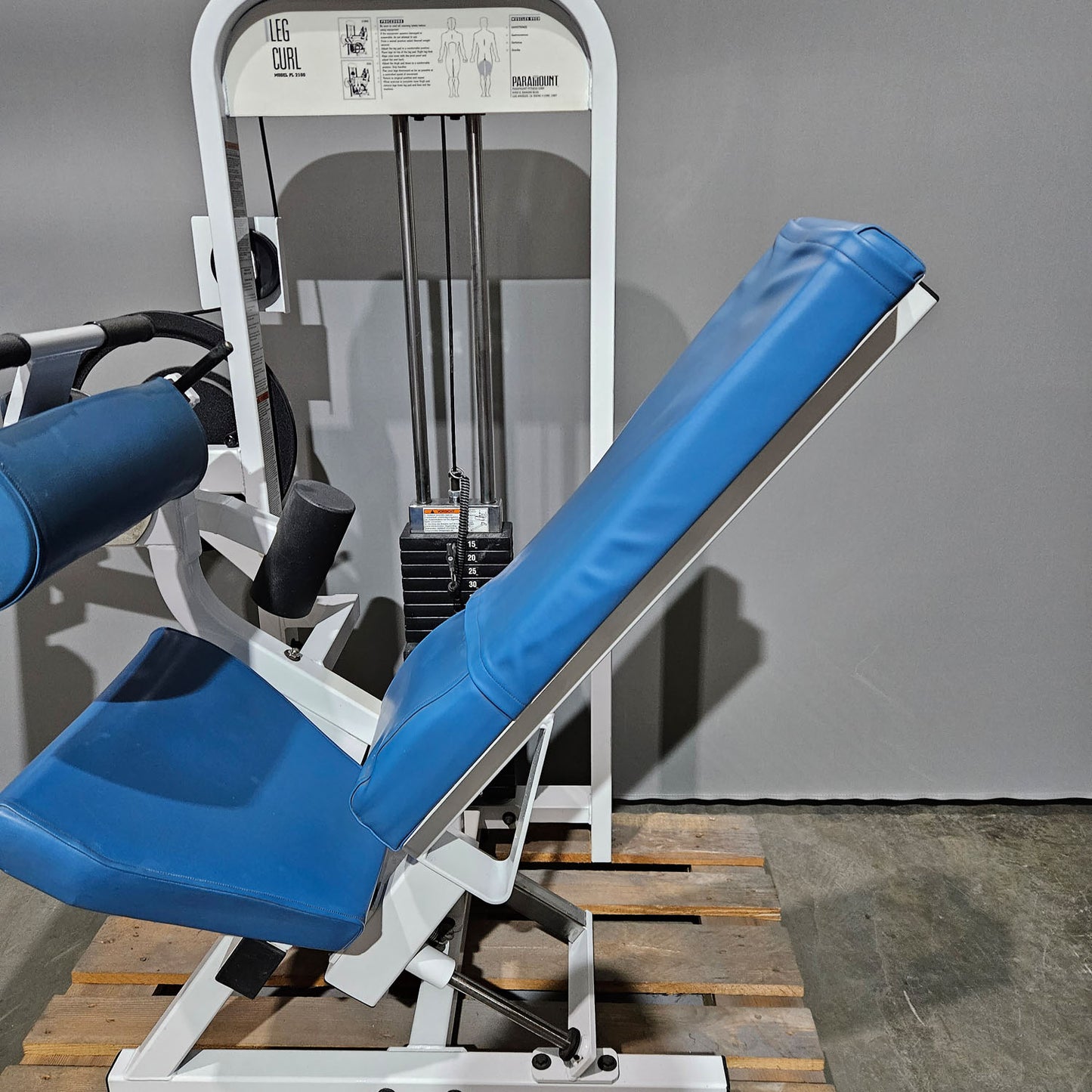 Paramount Leg Curl seated Model PL 2100 - seated leg curl, knee curl, Made in USA, color white, used - tested condition