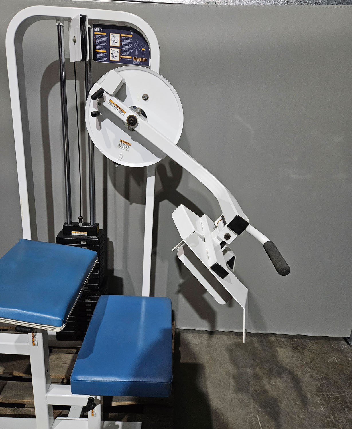 Paramount Glute Model 1300 - Gluteus Machine Kick, Glute Radial Butt Machine, Made in USA, Color White, Used - Tested Condition