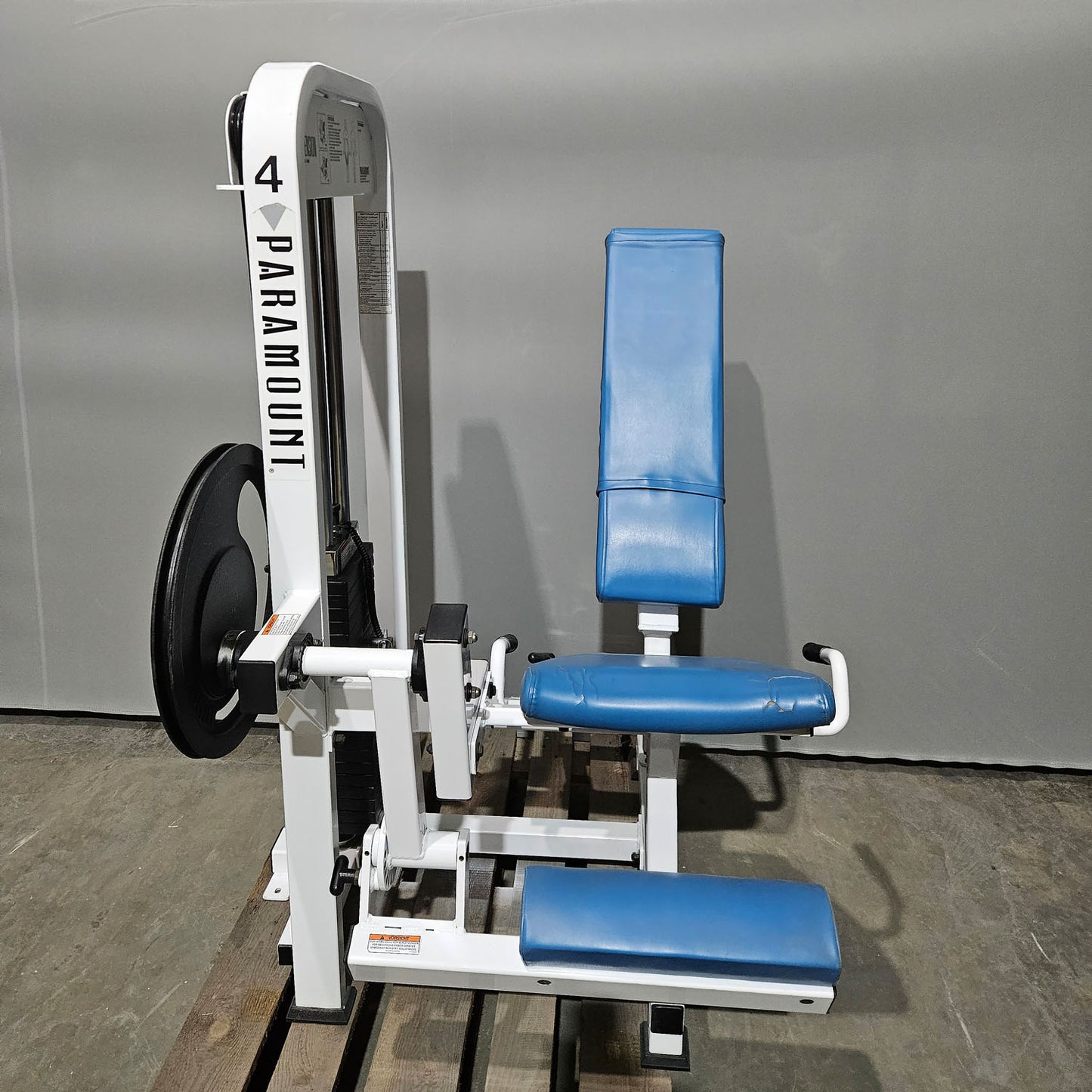 Paramount Leg Extension Model PL 2000 - Beinstrecker, Kniestrecker, Made in USA, Farbe Weiß, gebraucht - geprüfter Zustand