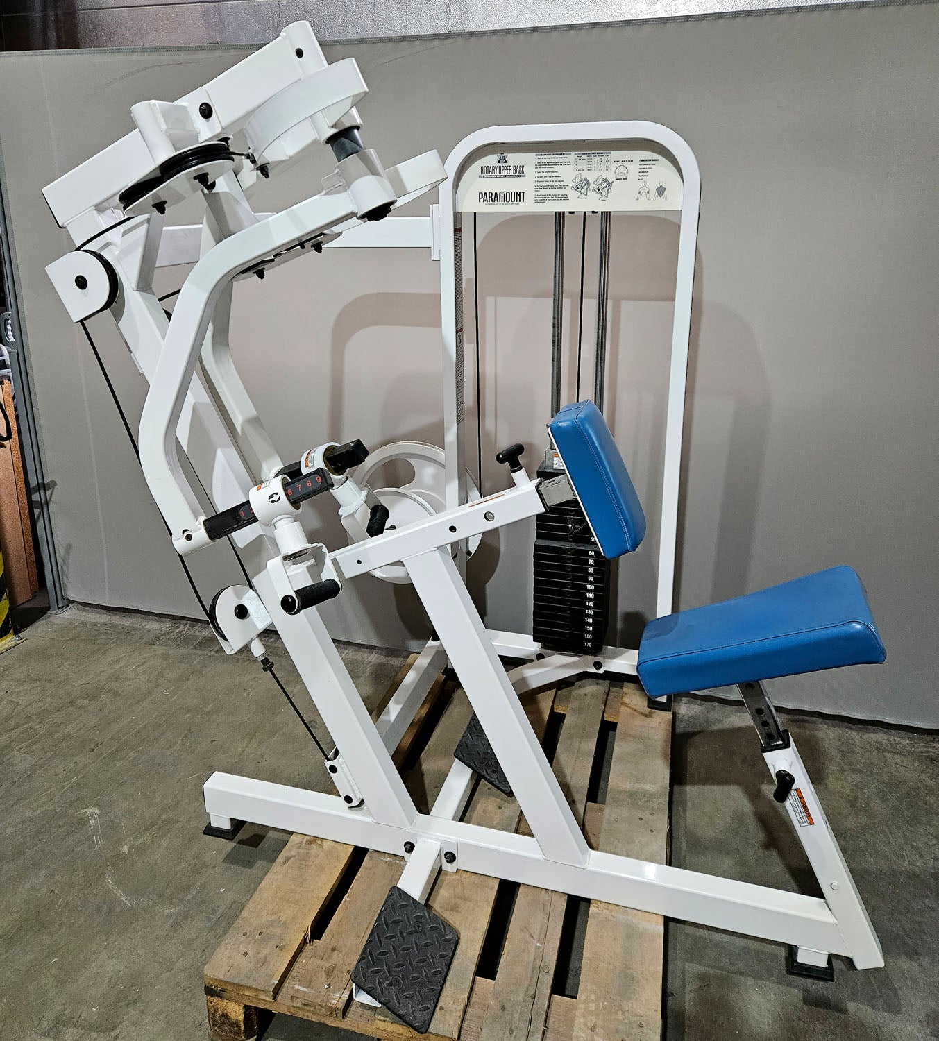 Paramount Rotary Upper Back - ART 4300 - Rowing machine with chest support, rotating handles, Made in USA, used - tested condition