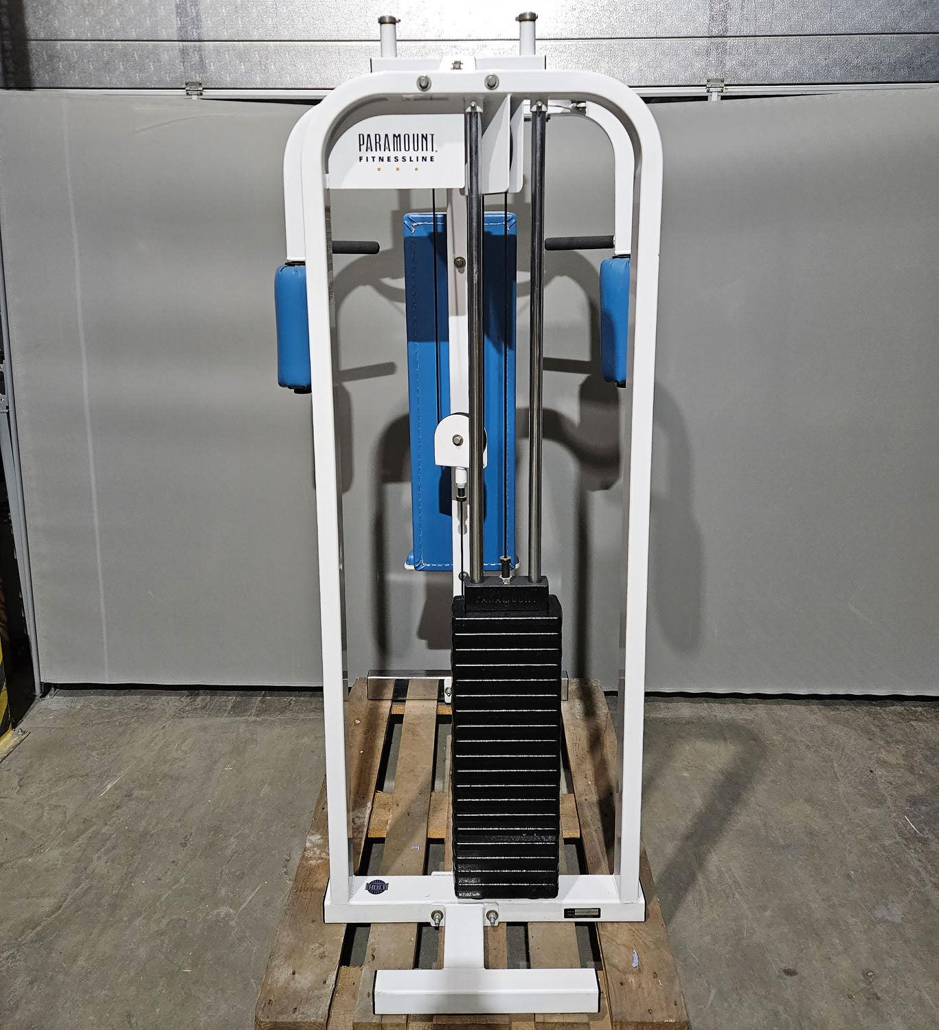 Paramount Vertical Butterfly Model 900 - Pectoral Fly, Pec Fly, Made in USA, Color White, Upholstery Blue, Used - Tested Condition