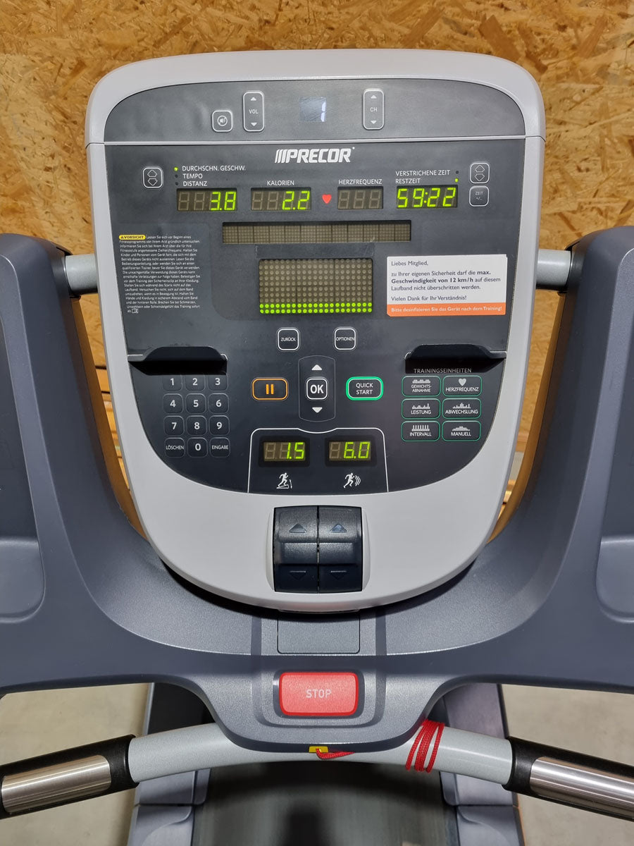 Precor 6 cardio machines in a set, only 3 years old, new models, treadmill, AMT, cross trainer EFX, ergometer, recumbent etc., used - refurbished condition