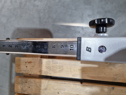 Proxomed Compass 530 Rückenflexion, Bauchmaschine, Rückenbeuger, Abdominal Crunch, MPG, Reha, Rahmenfarbe Silber, gebraucht - überholter Zustand