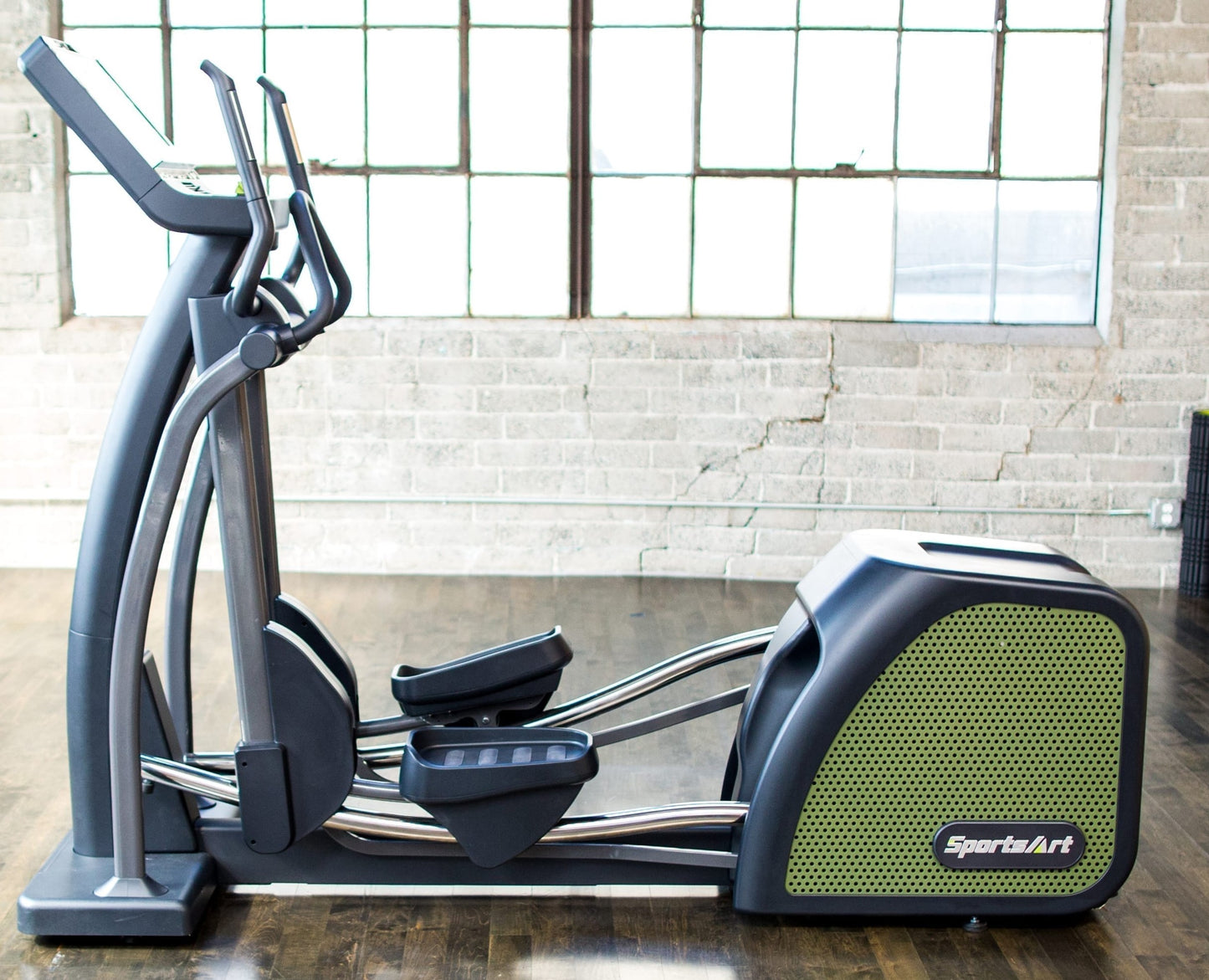 Sportsart Elliptical, elliptical trainer G876