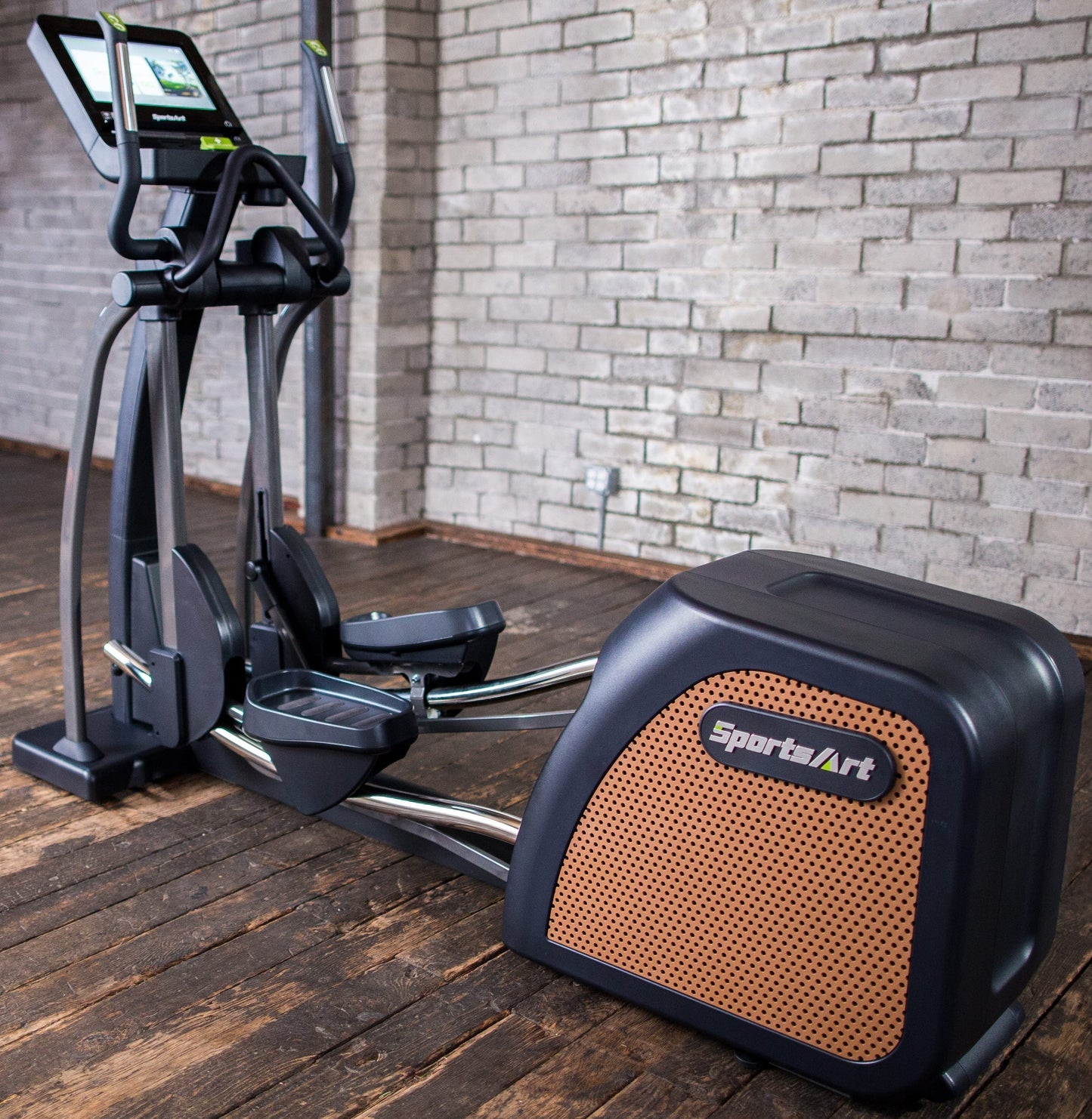 Sportsart Elliptical, Ellipsentrainer E876