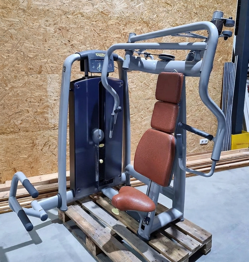 TechnoGym 18 Kraftgeräte mit Steckgewichten im Set aus der Selection Line, Strength Machines with Stack Weight, gebraucht - überholter Zustand