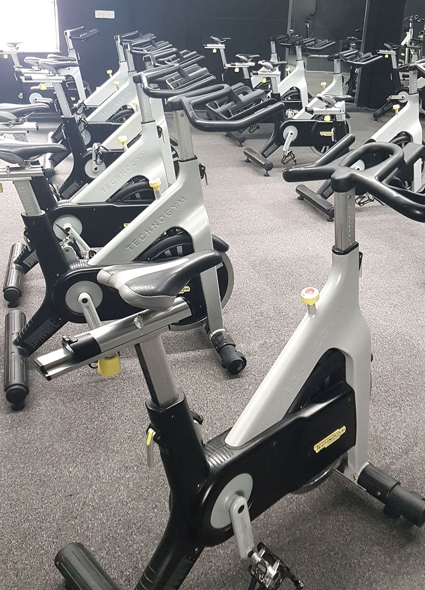 Technogym Group Cycle Ride, Indoor Cycling Bike, viele Kurs Fahrräder verfügbar, gebraucht und geprüft - Sonderpreis