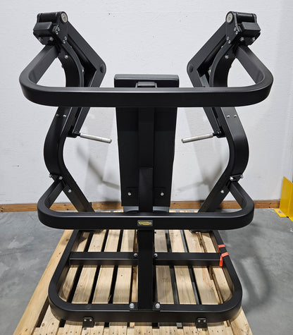 TechnoGym Pure Strength Chest Press, Bankdrückmaschine Plate loaded, Brustpresse, Farbe Schwarz, gebraucht - überholter Zustand