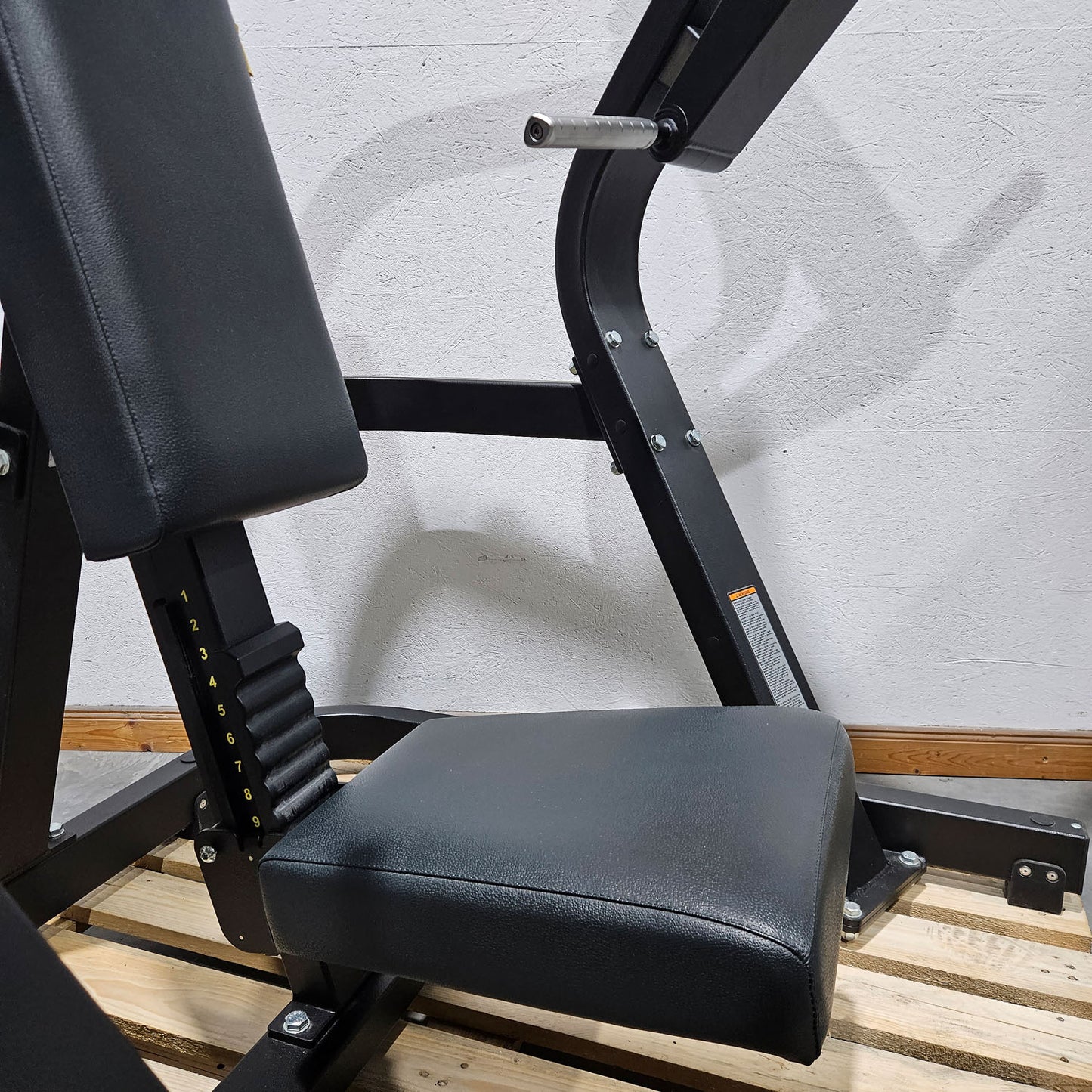 TechnoGym Pure Strength Chest Press, Bankdrückmaschine Plate loaded, Brustpresse, Farbe Schwarz, gebraucht - überholter Zustand