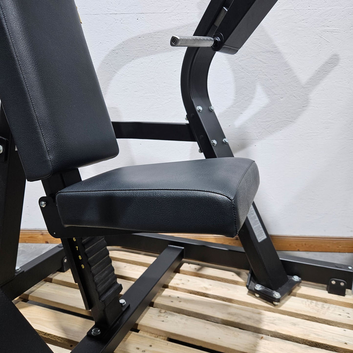 TechnoGym Pure Strength Chest Press, Bankdrückmaschine Plate loaded, Brustpresse, Farbe Schwarz, gebraucht - überholter Zustand