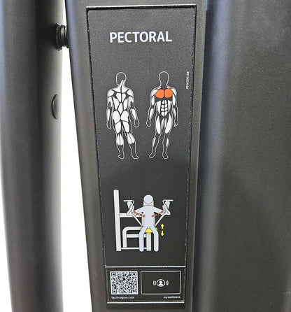 Technogym Selection Pro Pectoral Fly, Butterfly, Pec Fly, Farbe Schwarz, gebraucht, überholter Zustand