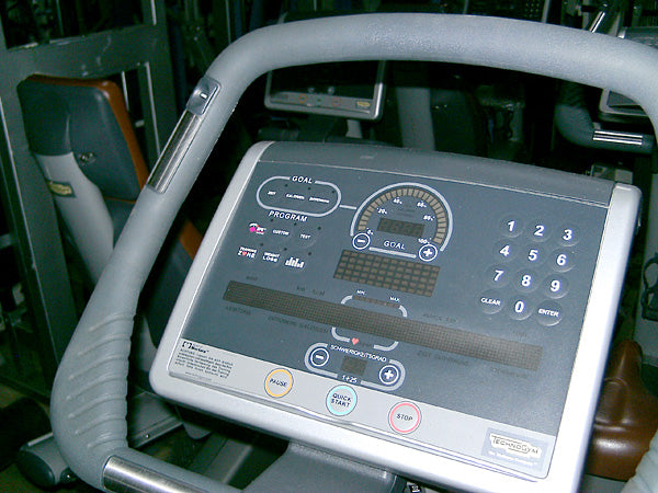 TechnoGym Ergometer Excite Line 700 mit Handpuls und Polar, gebraucht - überholter Zustand