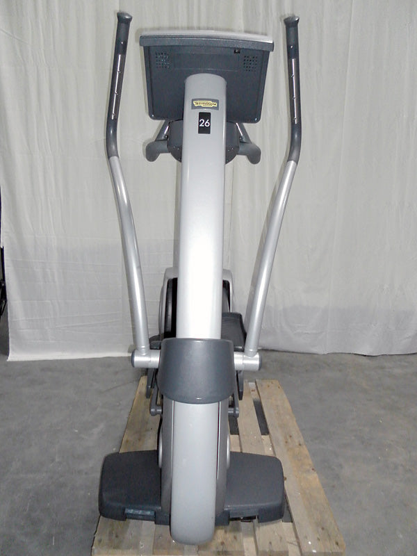 Techno Gym Crosstrainer Excite Line Syncro 700 mit Handpuls und Polar, gebraucht