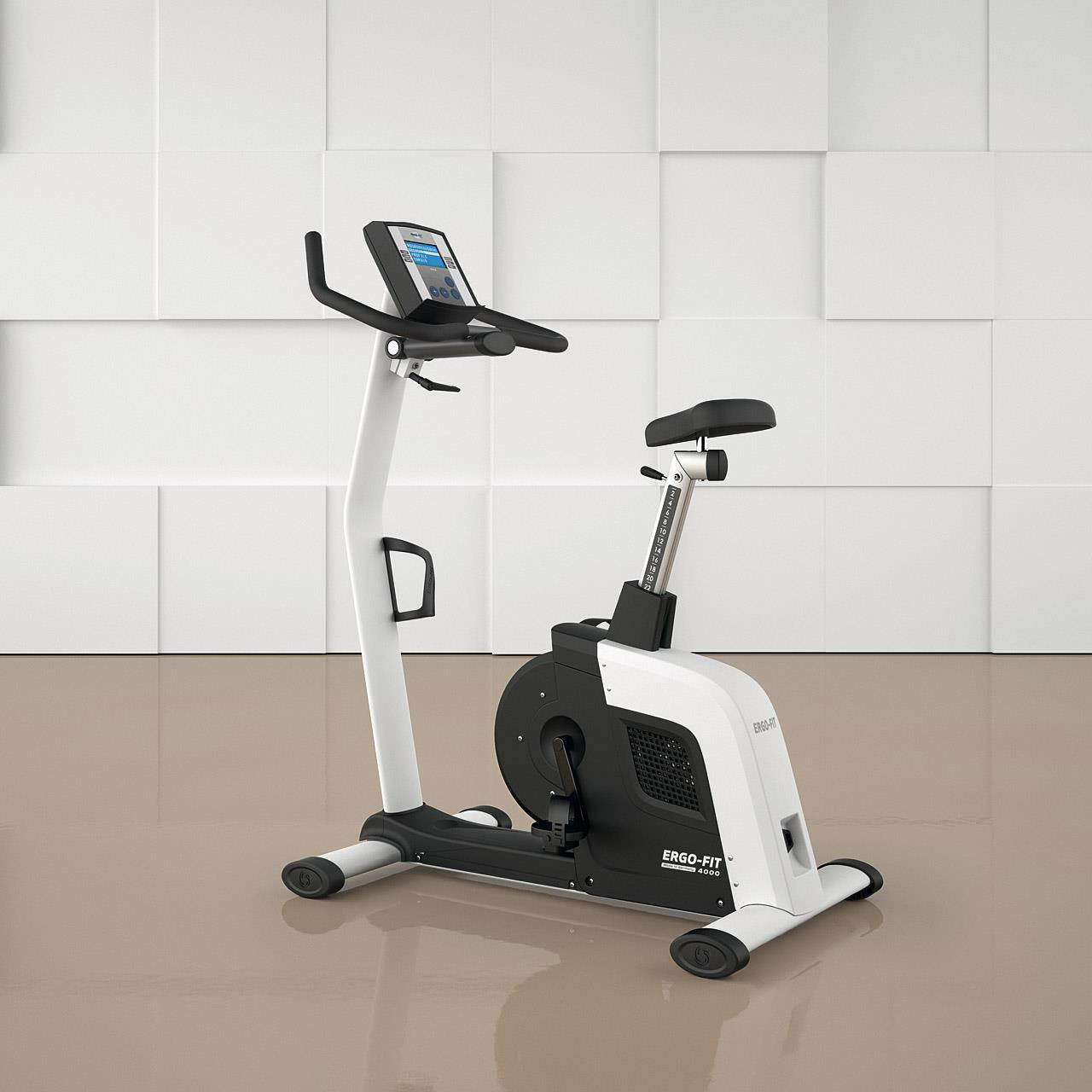 Ergo-Fit Cycle 4000, Fahrrad Ergometer, tiefer Durchstieg, gebrauchter - überholter Zustand